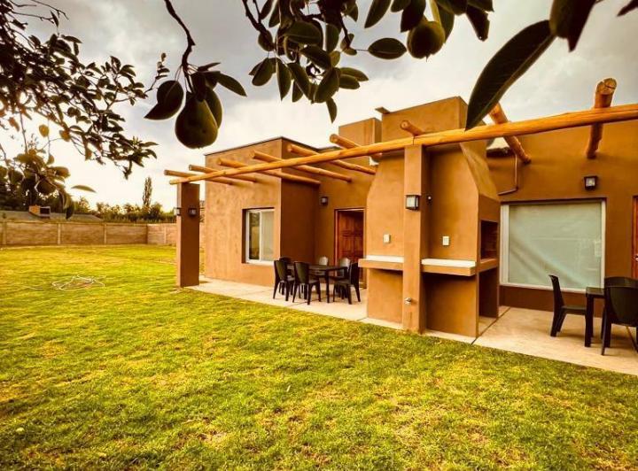 Casa · 124m² · 5 Ambientes · 3 Cocheras