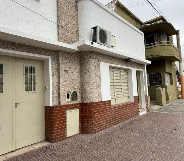 Casa · 188m² · 4 Ambientes · 1 Cochera
