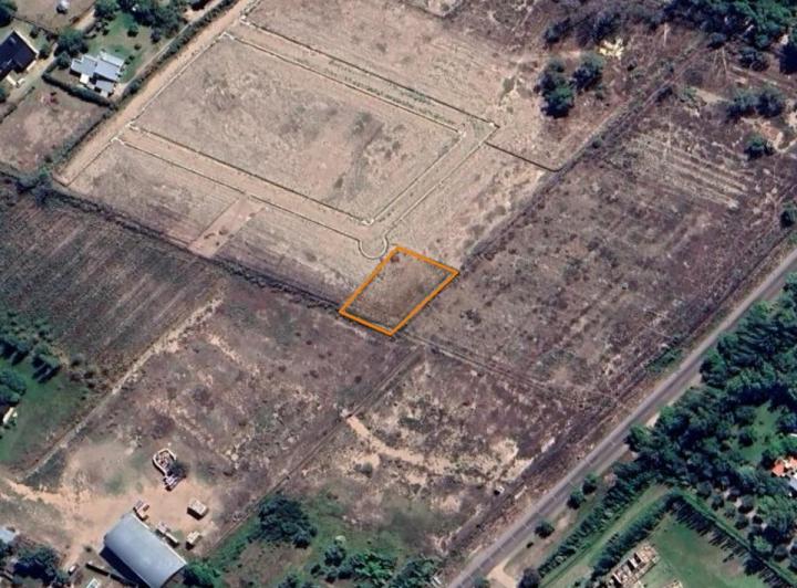 Terreno · 1325m²