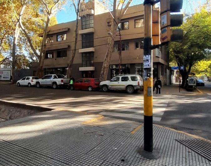 Departamento · 183m² · 8 Ambientes · 1 Cochera