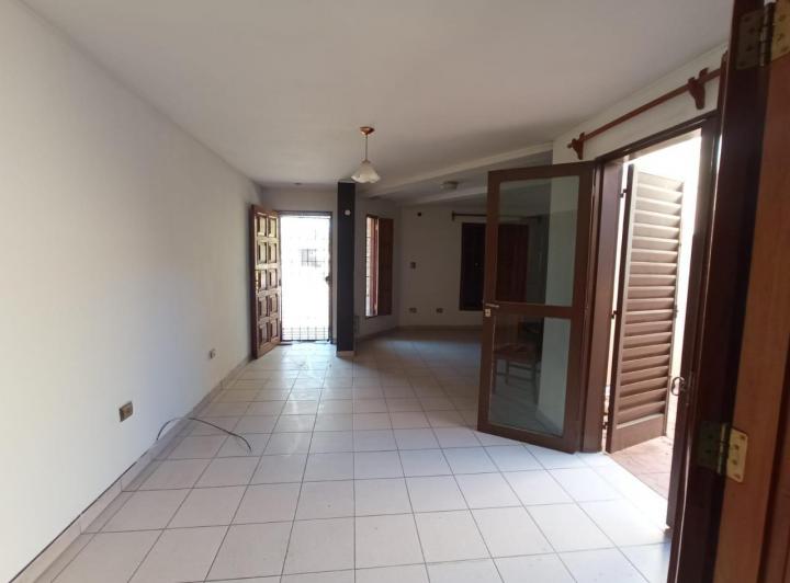Casa · 166m² · 4 Ambientes · 2 Cocheras