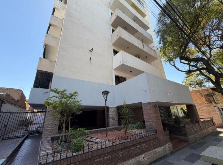 Departamento · 67m² · 5 Ambientes · 1 Cochera