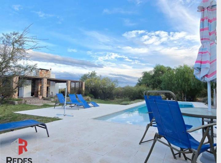 Casa · 80m² · 5 Ambientes