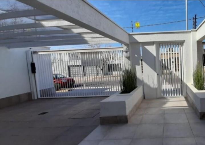 Departamento · 94m² · 5 Ambientes · 1 Cochera
