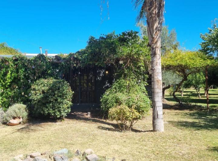 Casa · 200m² · 5 Ambientes · 2 Cocheras