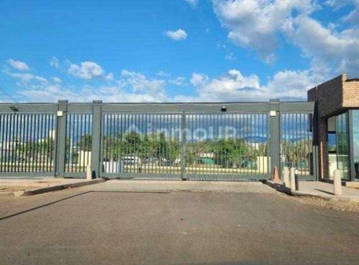 Terreno · 472m²