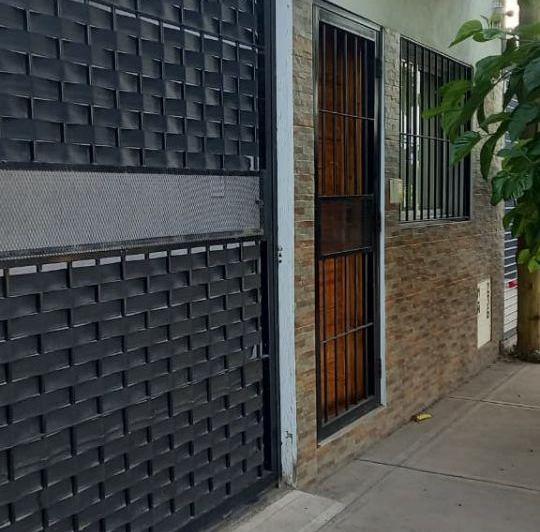 Casa · 75m² · 5 Ambientes · 1 Cochera