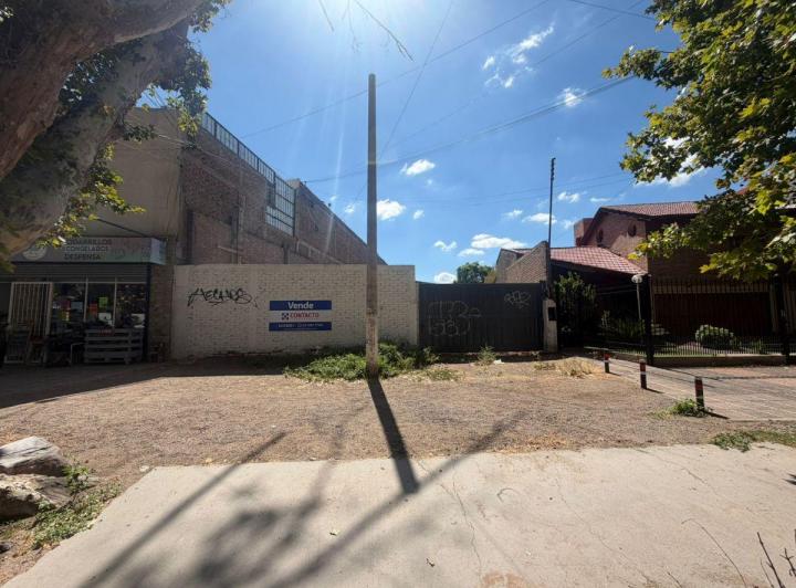 Terreno · 624m²