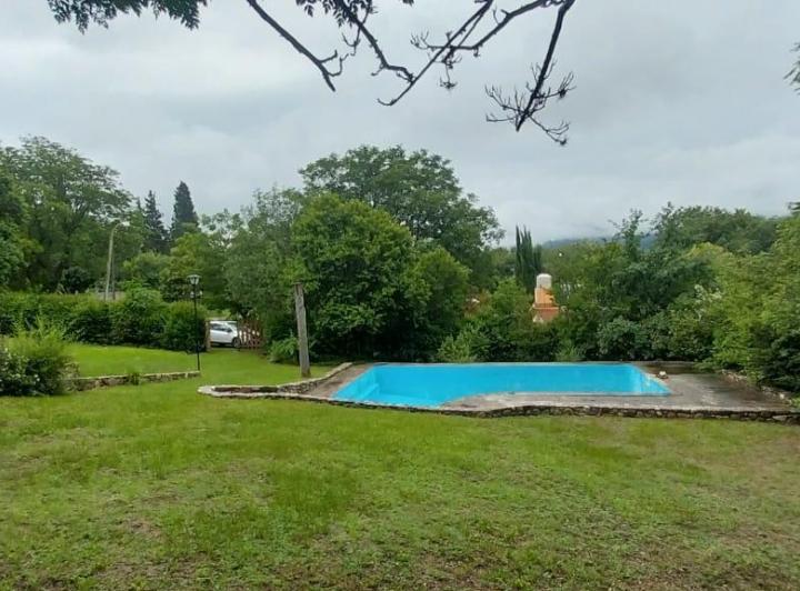 Casa · 98m² · 4 Ambientes · 1 Cochera