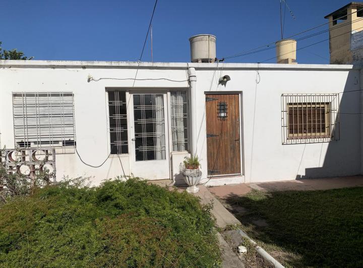 Casa · 256m² · 15 Ambientes · 2 Cocheras