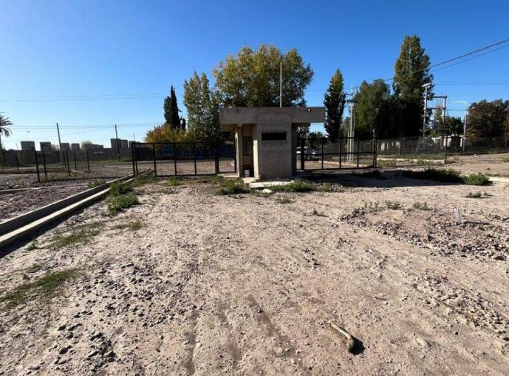 Terreno · 300m²