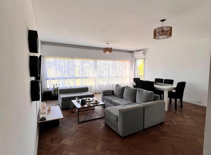 Departamento · 122m² · 5 Ambientes · 1 Cochera