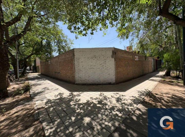 Terreno · 390m²