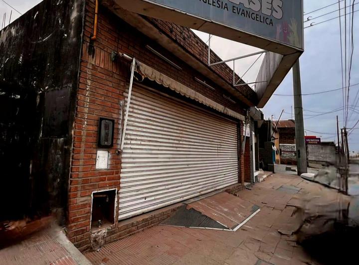 Local comercial · 320m² · 1 Ambiente
