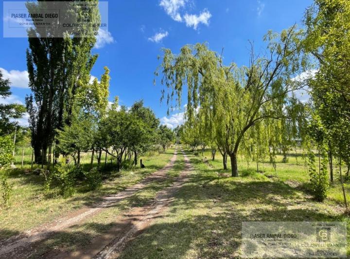 Quinta vacacional · 150m² · 5 Ambientes · 2 Cocheras