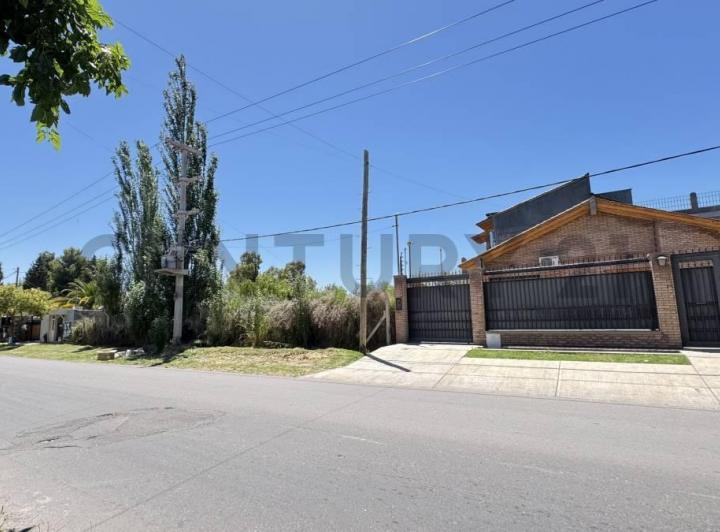 Terreno · 638m²