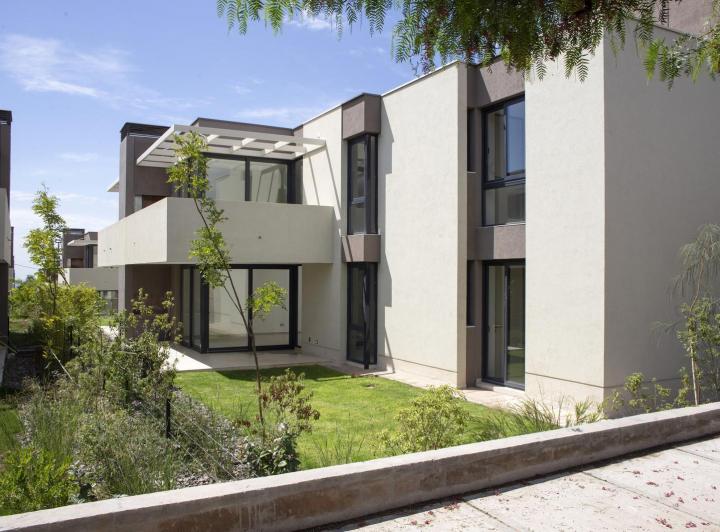 PH · 106m² · 4 Ambientes · 1 Cochera