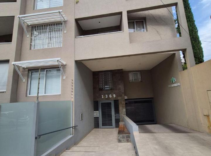 Departamento · 75m² · 3 Ambientes · 1 Cochera