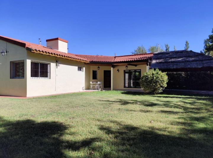 Casa · 120m² · 3 Ambientes · 1 Cochera