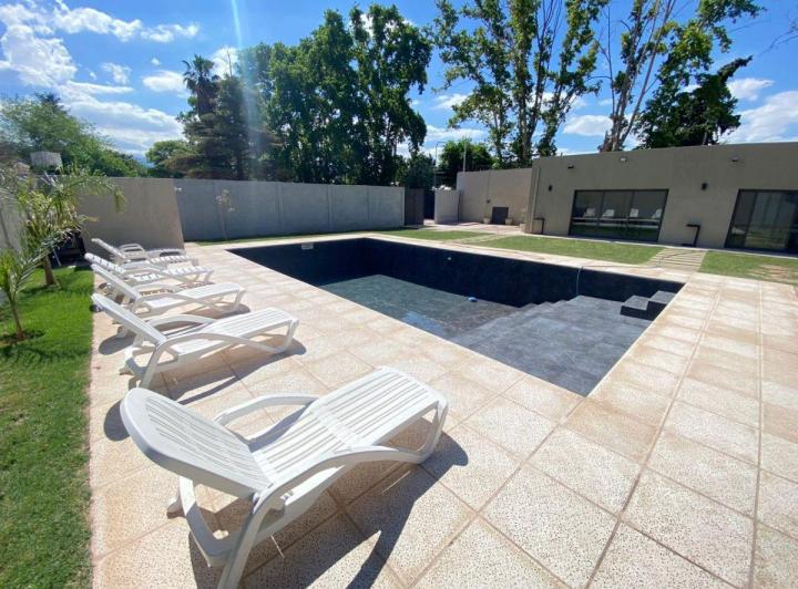 Local comercial · 100m²