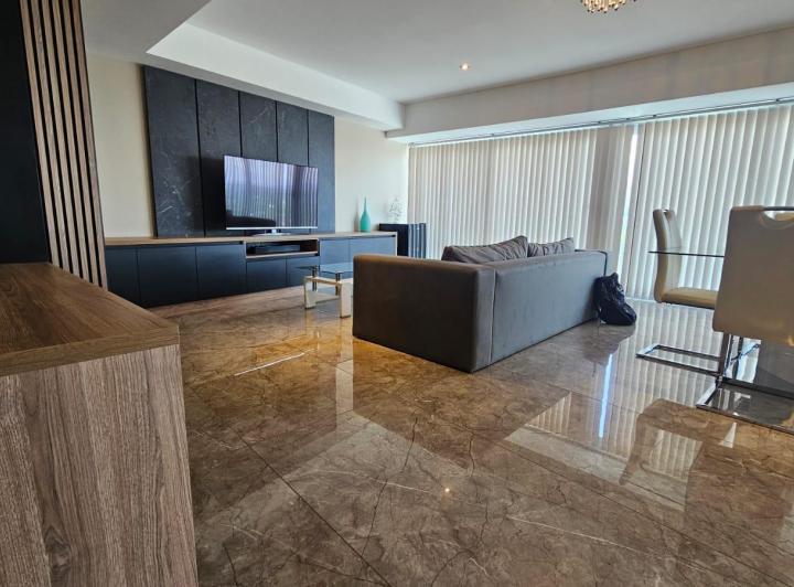Departamento · 390m² · 7 Ambientes · 2 Cocheras