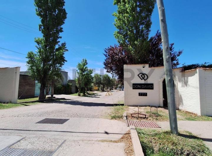 Terreno · 1118m²