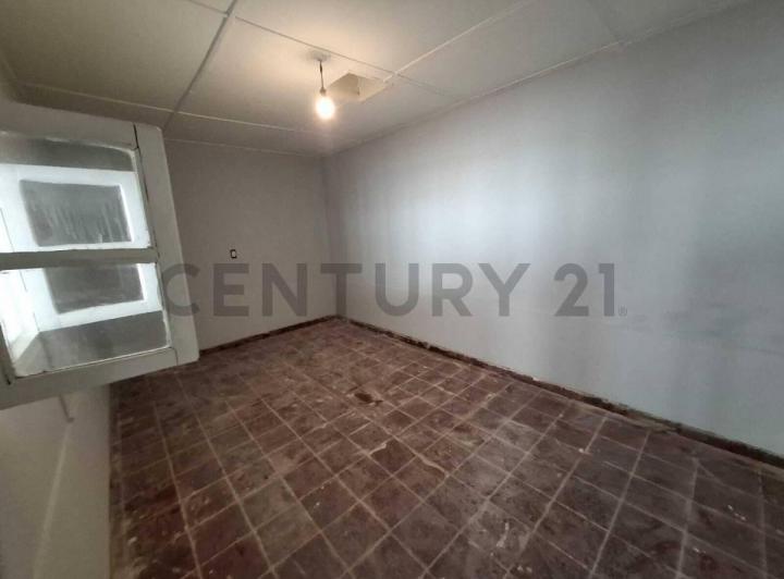 Casa · 250m² · 7 Ambientes · 1 Cochera