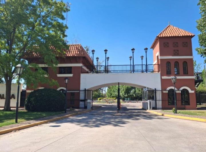 Terreno · 1192m²