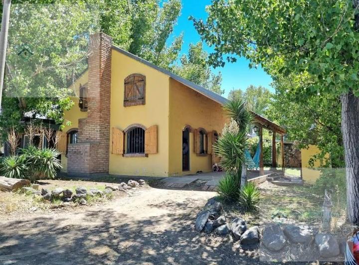 Casa · 4 Dormitorios