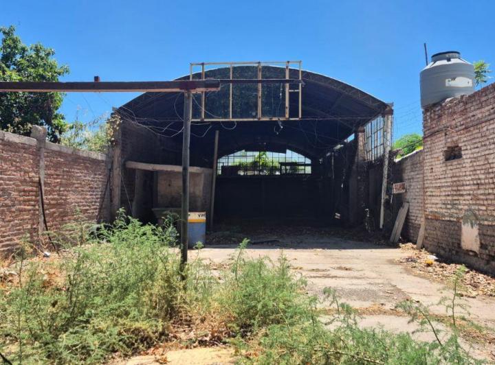 Bodega-Galpón · 160m²