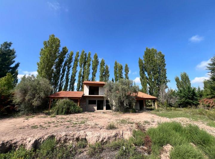 Casa · 116m² · 10 Ambientes · 2 Cocheras