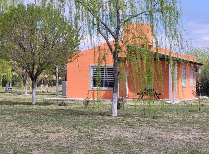 Quinta vacacional · 200m² · 8 Ambientes · 4 Cocheras