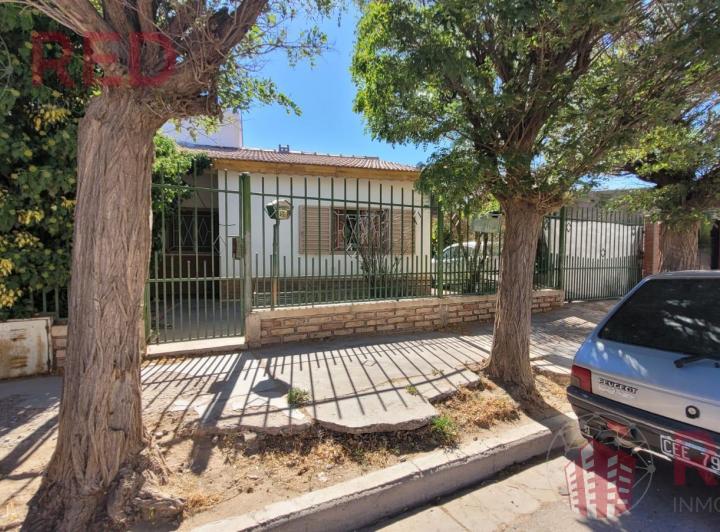 Casa · 97m² · 3 Ambientes · 1 Cochera