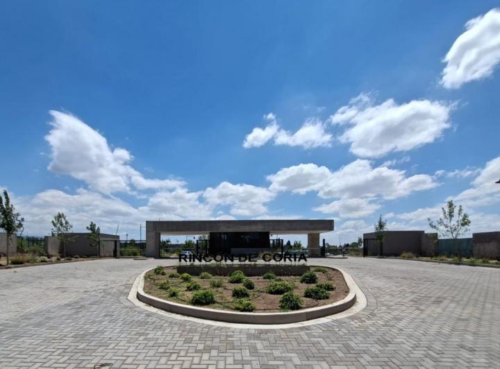 Terreno · 767m²