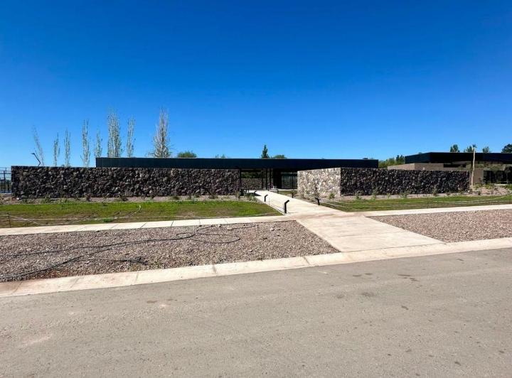 Terreno · 300m²