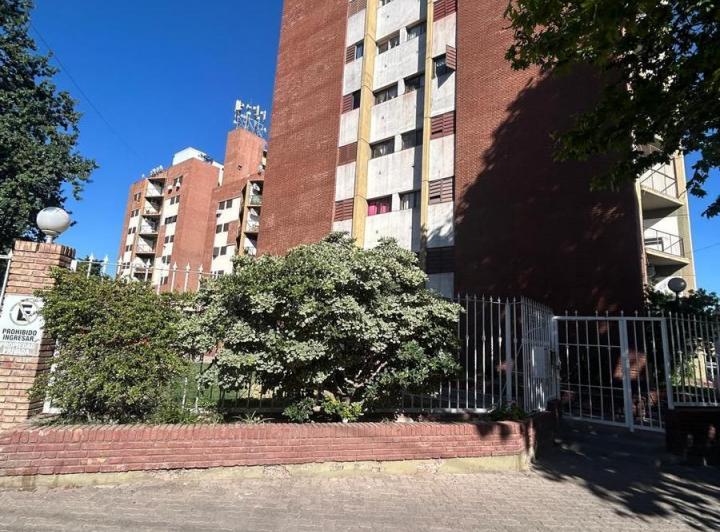 Departamento · 75m² · 3 Dormitorios · 1 Cochera