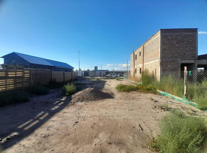 Terreno · 300m²