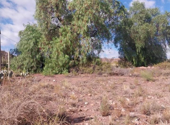 Terreno · 2090m²