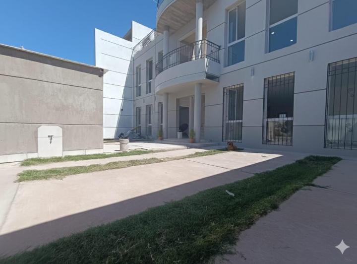 Departamento · 100m² · 4 Ambientes · 1 Cochera
