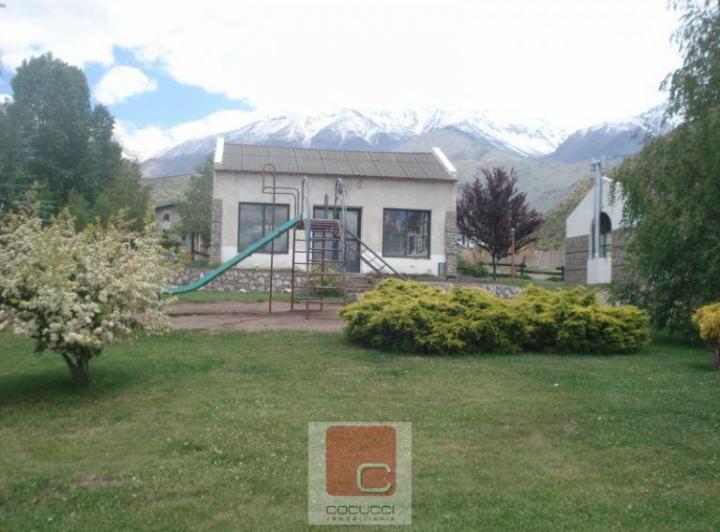 Casa · 5000ha · 3 Ambientes · 1 Cochera