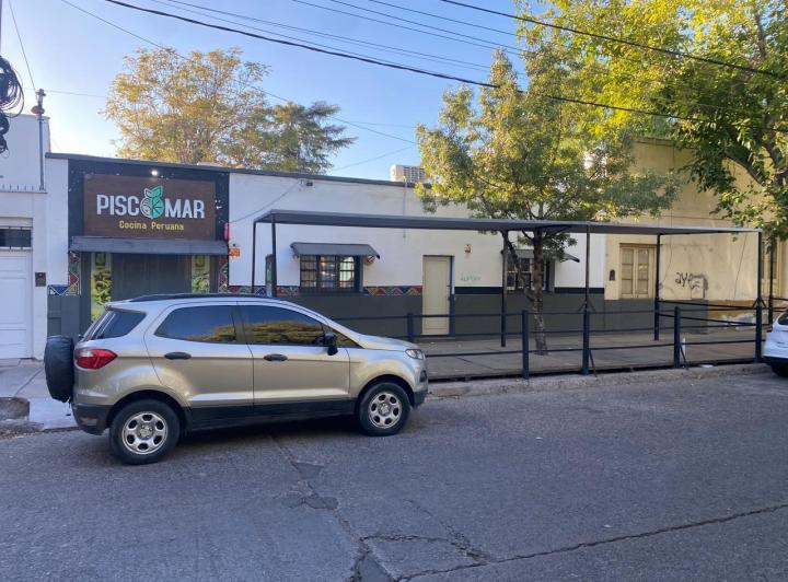 Terreno · 222m² · 4 Dormitorios · 1 Cochera