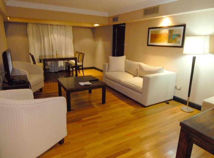 Departamento · 62m² · 6 Ambientes · 1 Cochera
