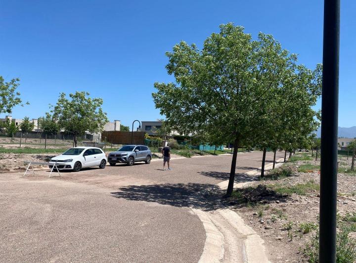 Terreno · 506m²