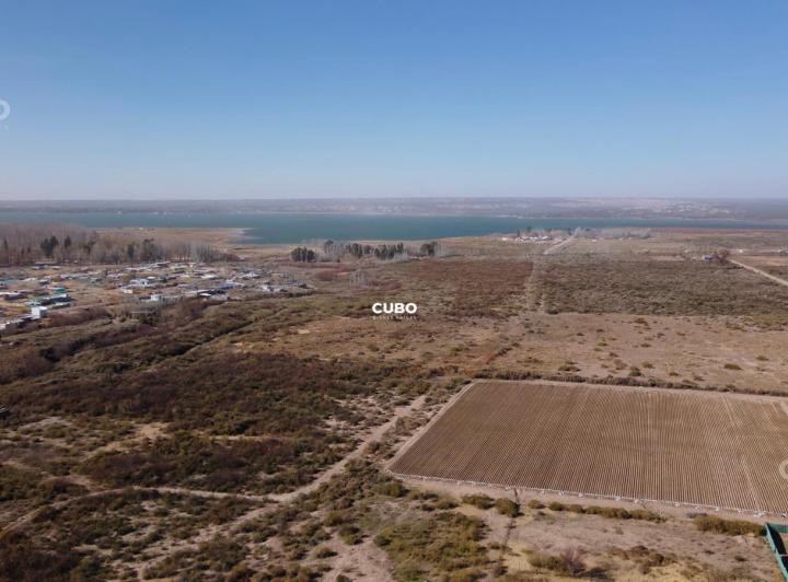 Terreno · 450m²