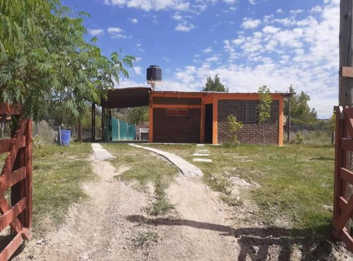 Casa · 100m² · 2 Ambientes · 1 Cochera