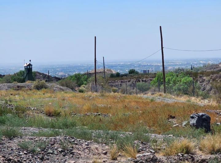 Terreno · 719m²