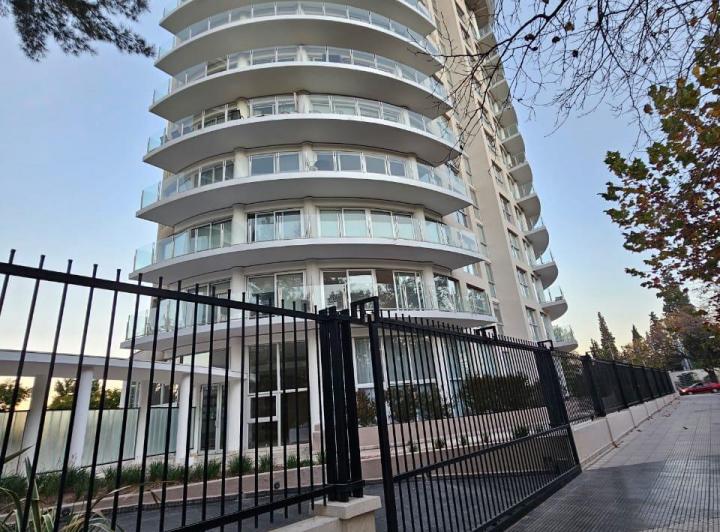Departamento · 90m² · 2 Ambientes · 1 Cochera