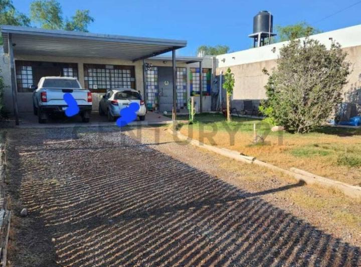 Casa · 255m² · 3 Ambientes · 1 Cochera