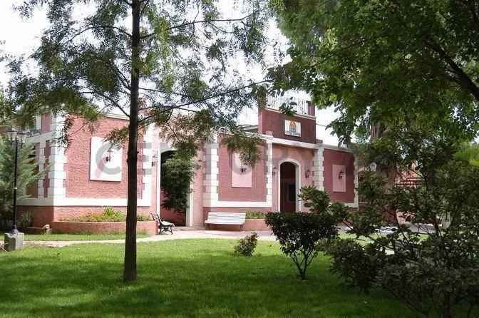 Local comercial · 1212m²