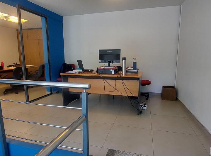 Oficina comercial · 83m² · 5 Ambientes